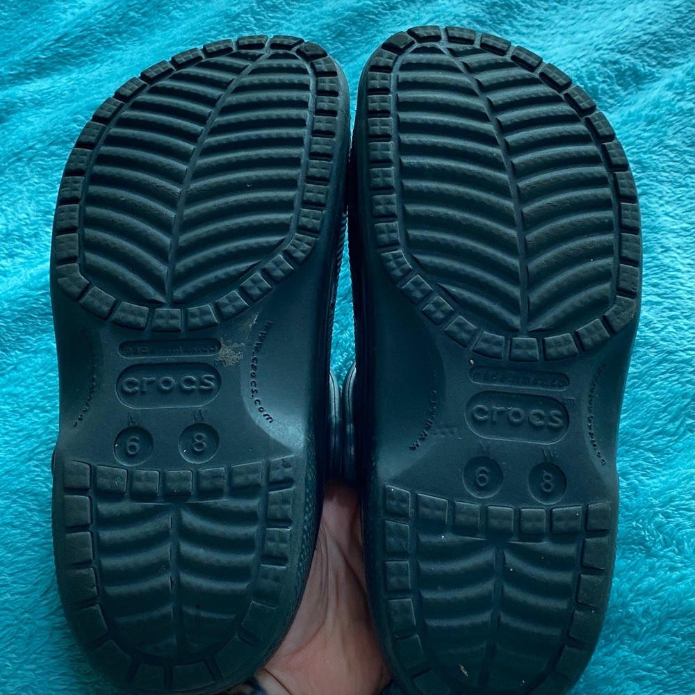CROCS classic black shoes W8 M6 mules clogs - Picture 4 of 6